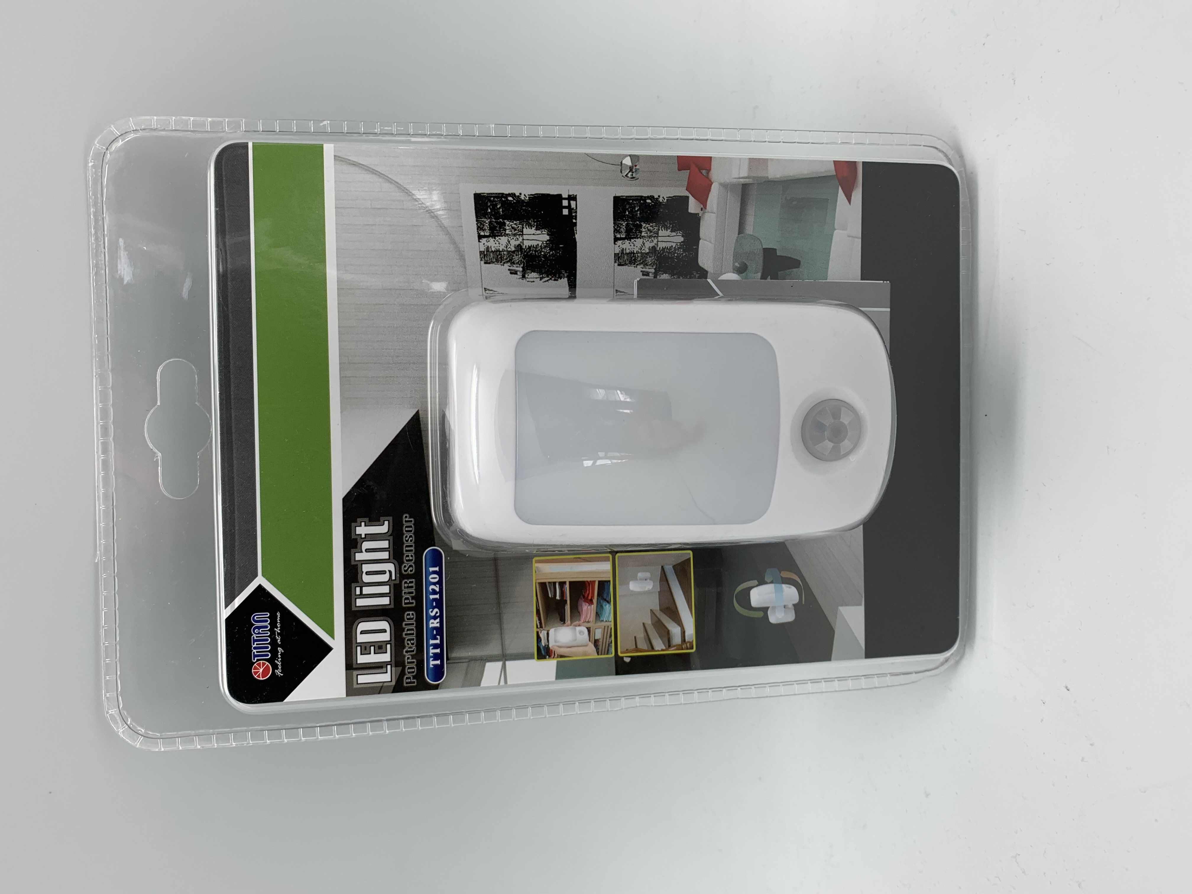 TTL-RS1201 Notfalllicht mit PIR-Sensor